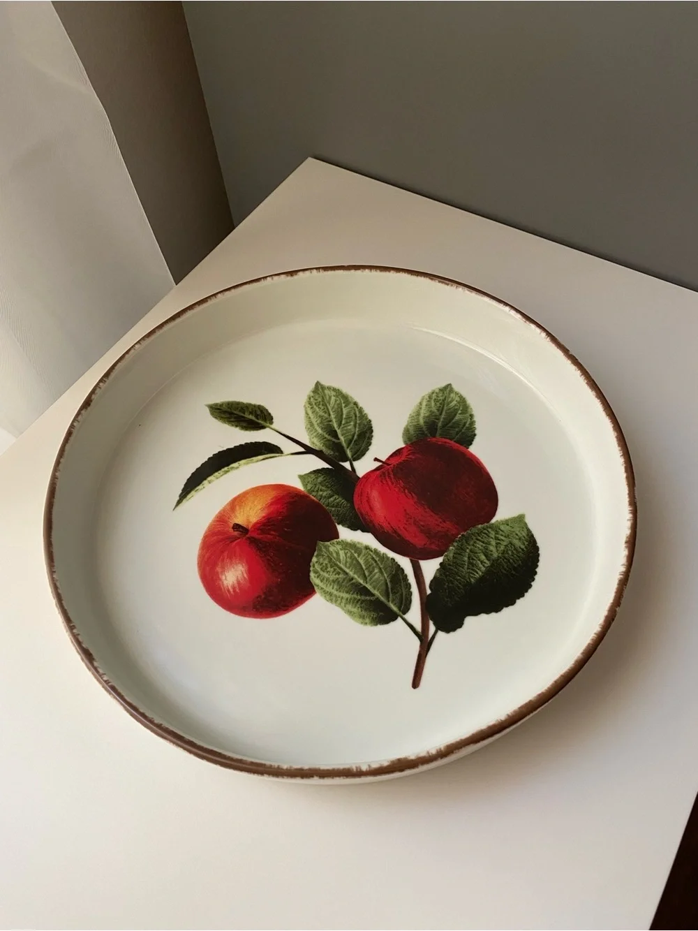 H&M Home Ceramic Baker Pan or Decorative Pan Apple Motif New